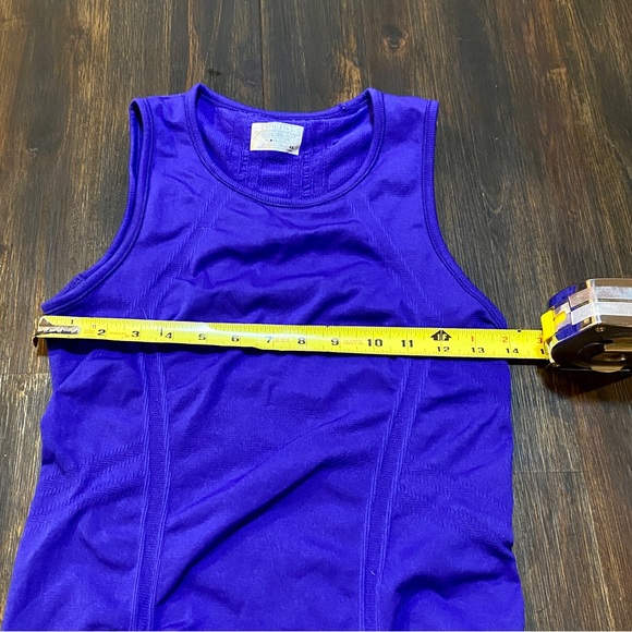 NWOT Athleta Speedlight Tank Top Racerback Electric Blue XS - Picture 7 of 8